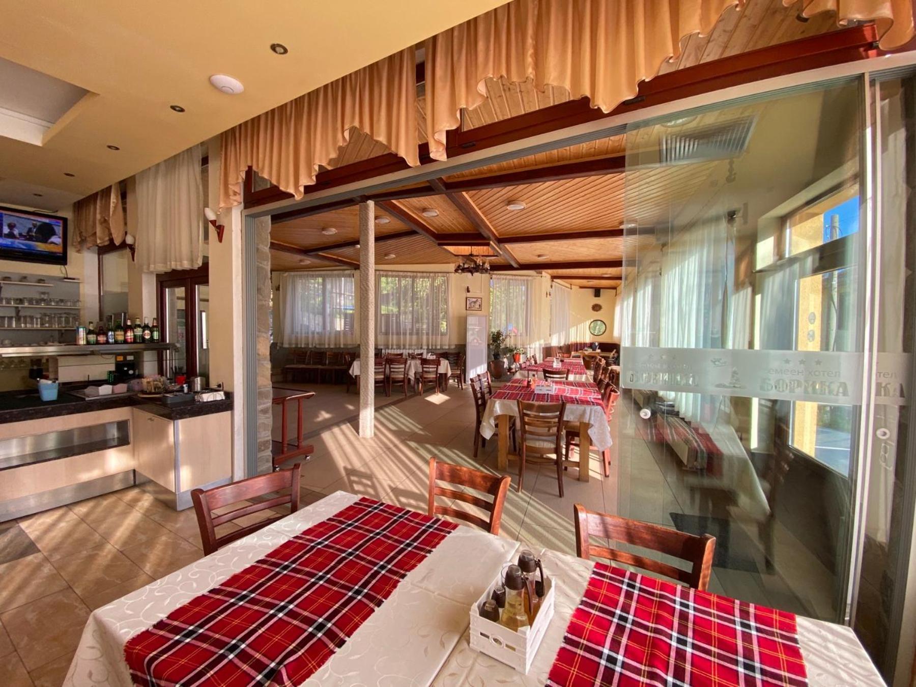 Boryka Family Hotel Asikoria 외부 사진